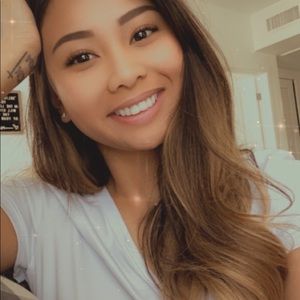 Meet your Posher, Jaynee